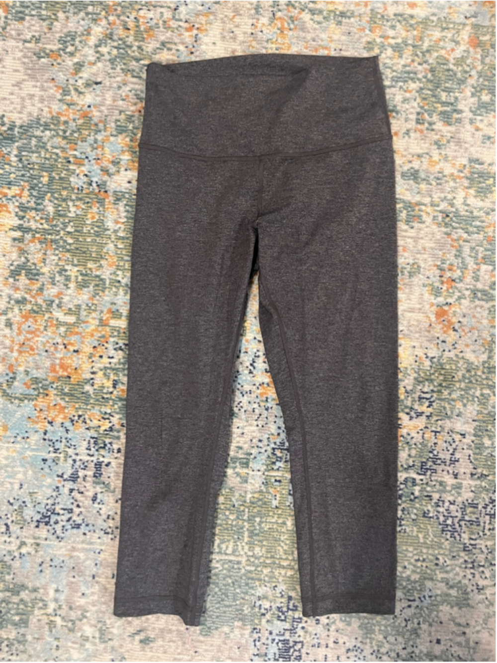 Lululemon Leggings Gray Cropped Workout Gym Loungewear Activewear Athleisure 8